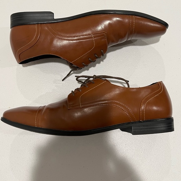 Alfani Quincy Memory Foam Men's 10.5 MLace Up Dress Shoes Tan Brown Oxford BOX